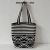 Horizontal wave black